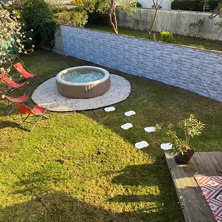 Σπίτι διακοπών Terracotta - Maison Avec Jacuzzi - Jardin - 8 Pers *